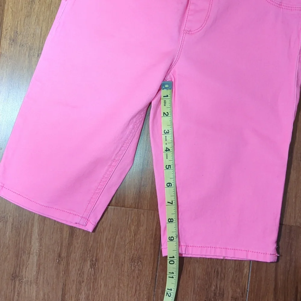 Jordache Pink Skimmer Capri Jeggings - Picture 7 of 9